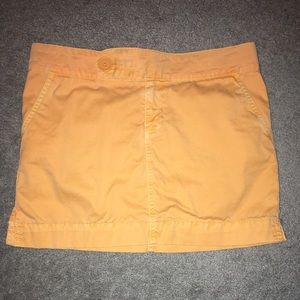 Women’s size 8 Old Navy mini skirt.